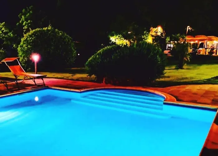 Hotel Monti