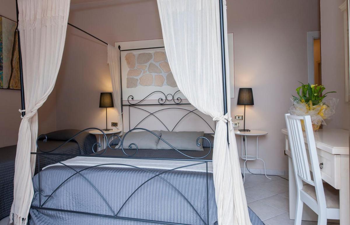 Monti Hotel San Baronto