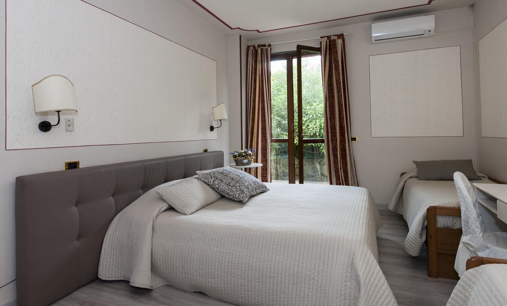 Hotel Monti 3*