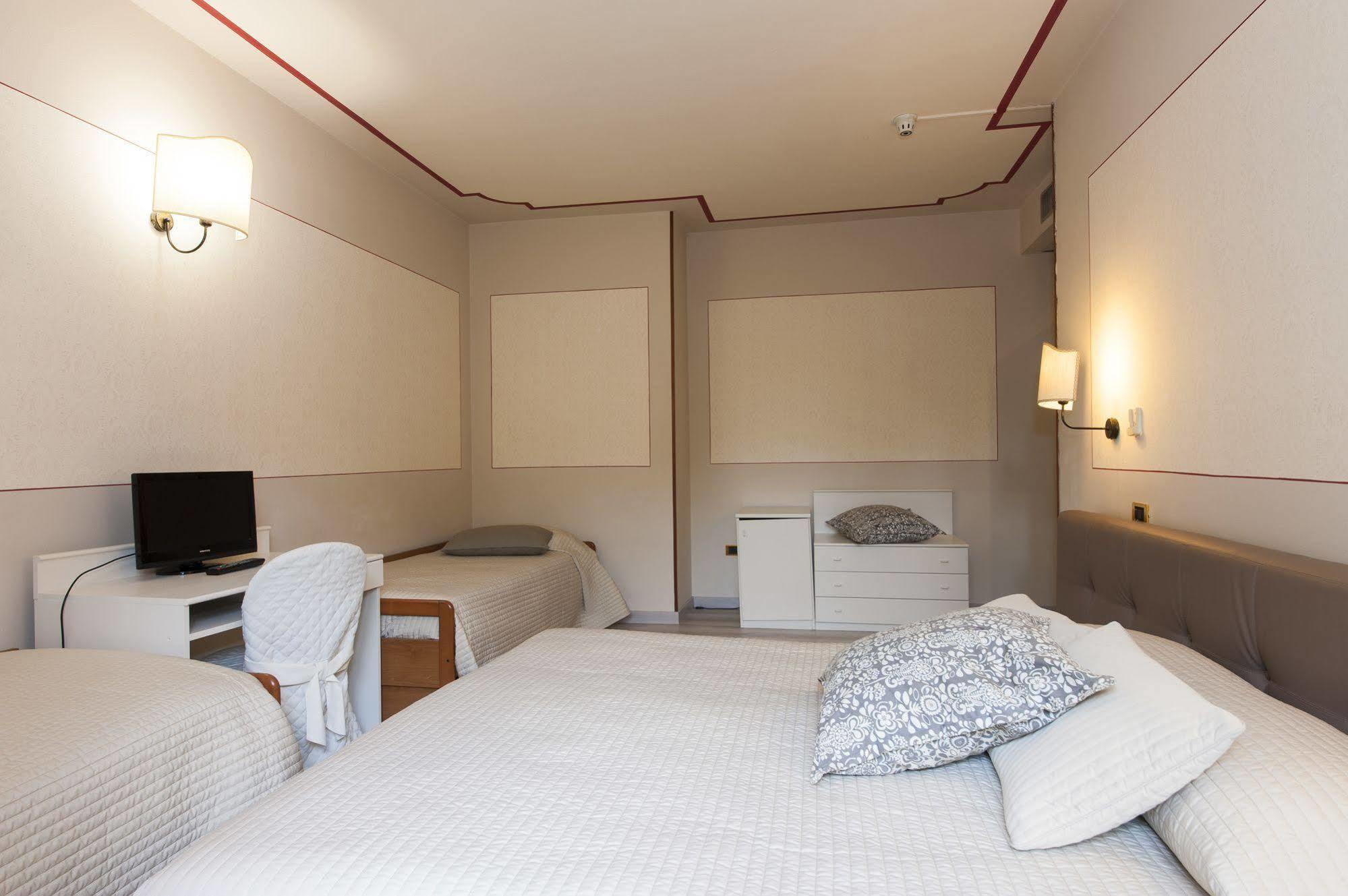 Monti Hotel San Baronto